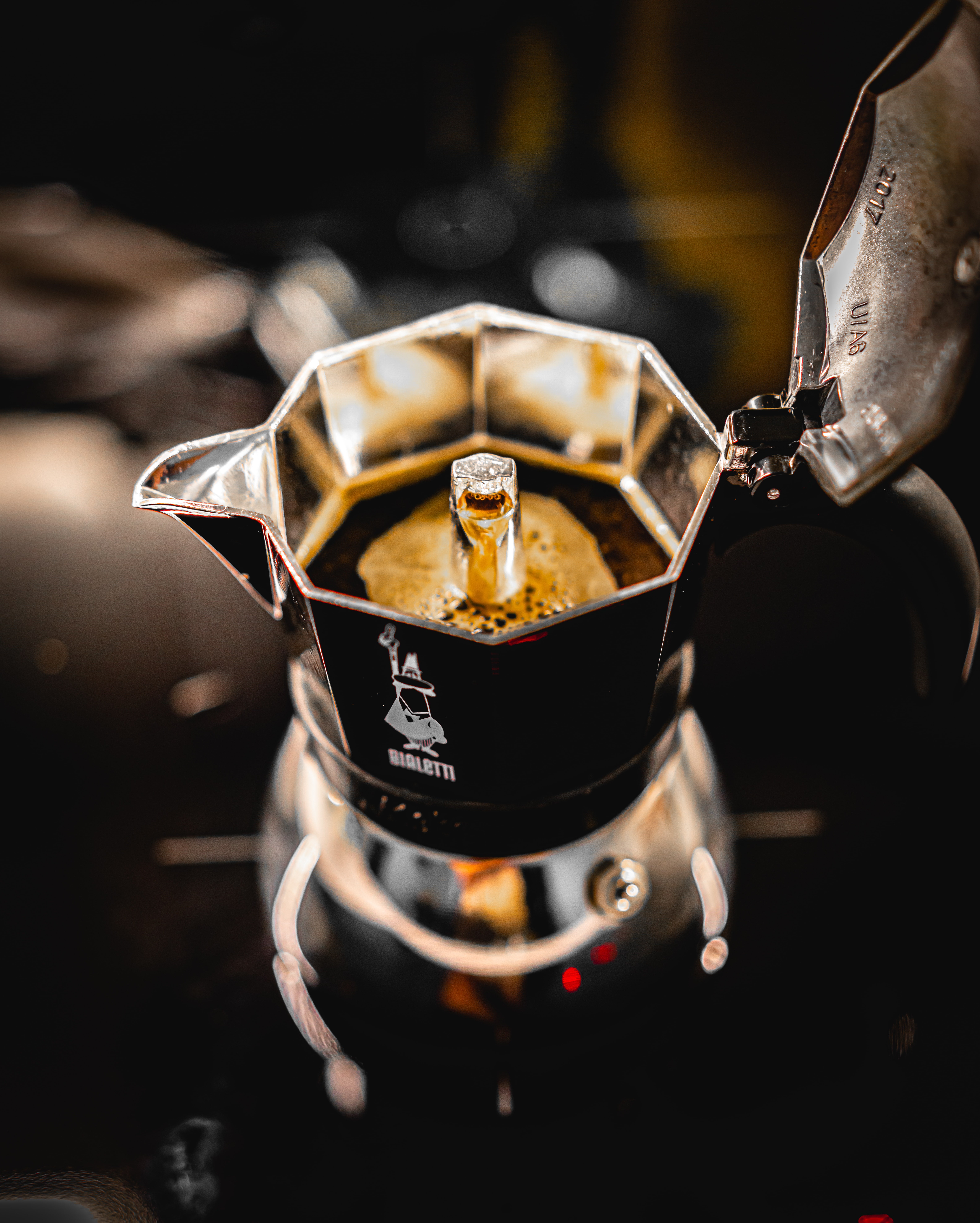 The Mooka Pot: Brewing Perfection – Couplet Coffee