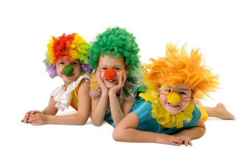 Silly kids in clown wigs