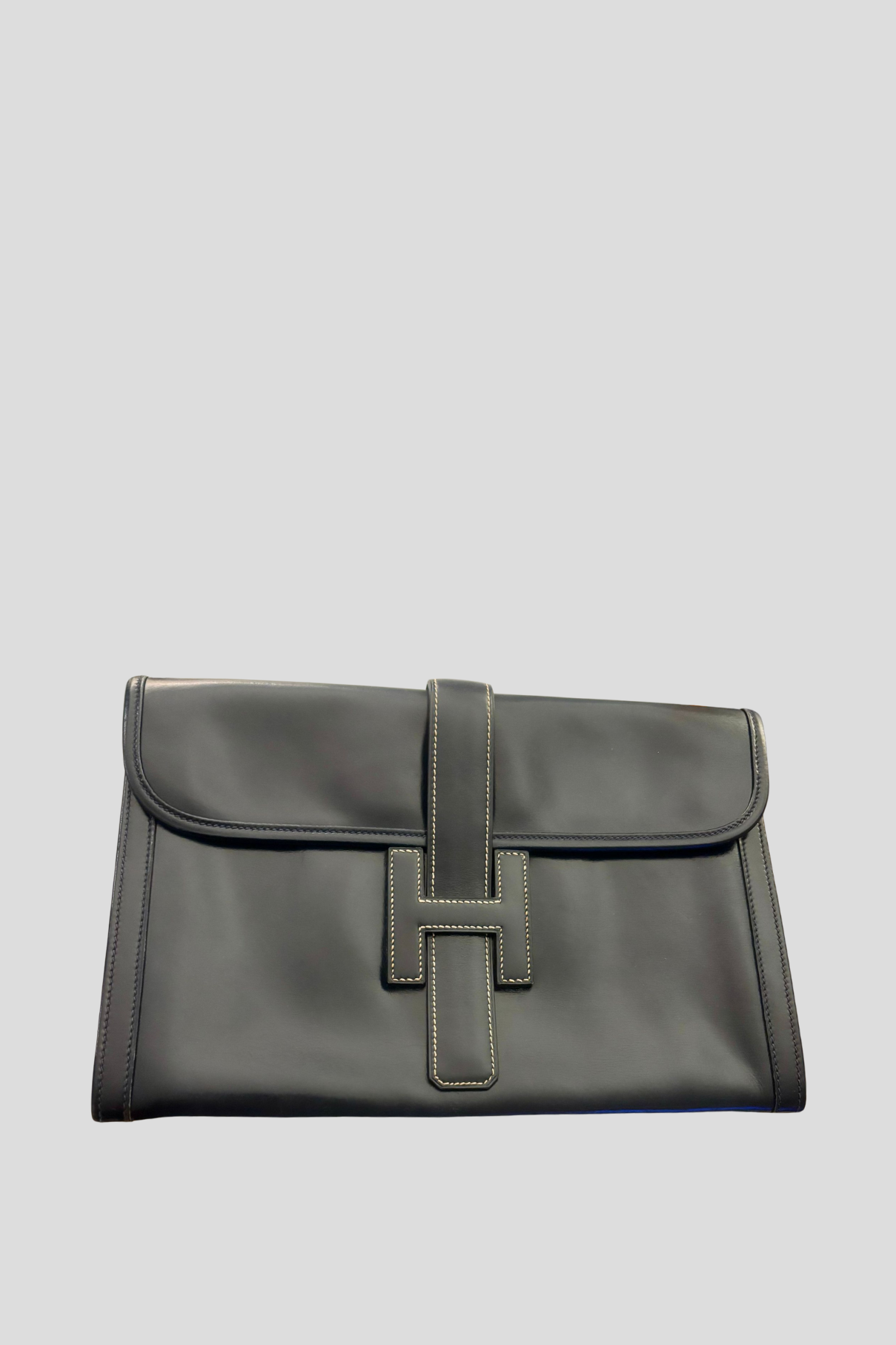 Navy Jige Box Calf Leather Clutch Bag by Hermès