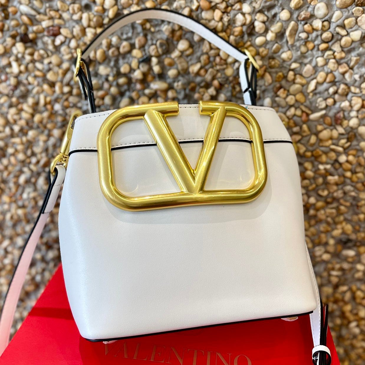 Valentino gold large letter logo ladies handbag bucket bag shoul