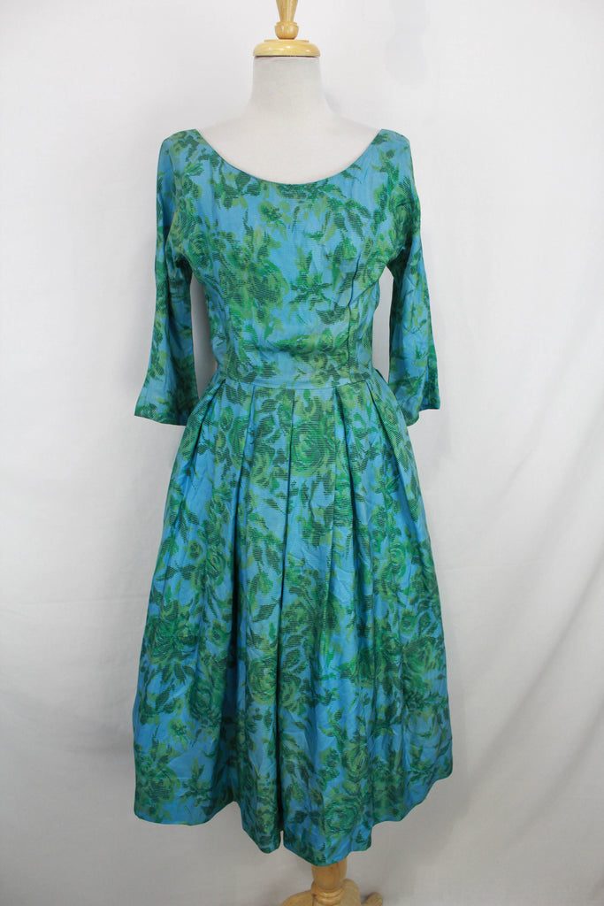 1950s Jonathan Logan Blue and Green Floral Silk Dress Full Pleated Skirt, 3/4 Sleeves