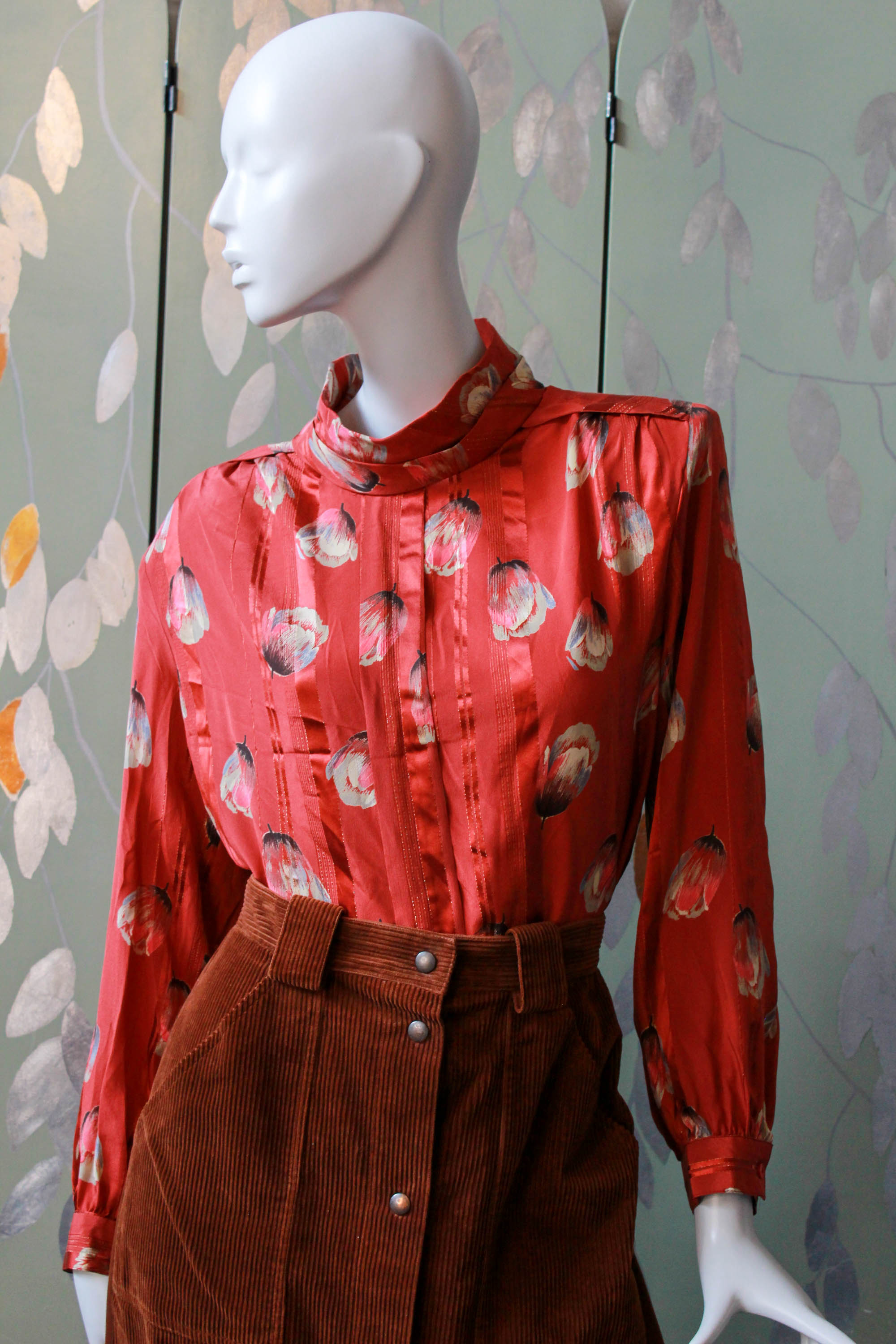 1980s Tulip Print Red Silk Blouse, Large