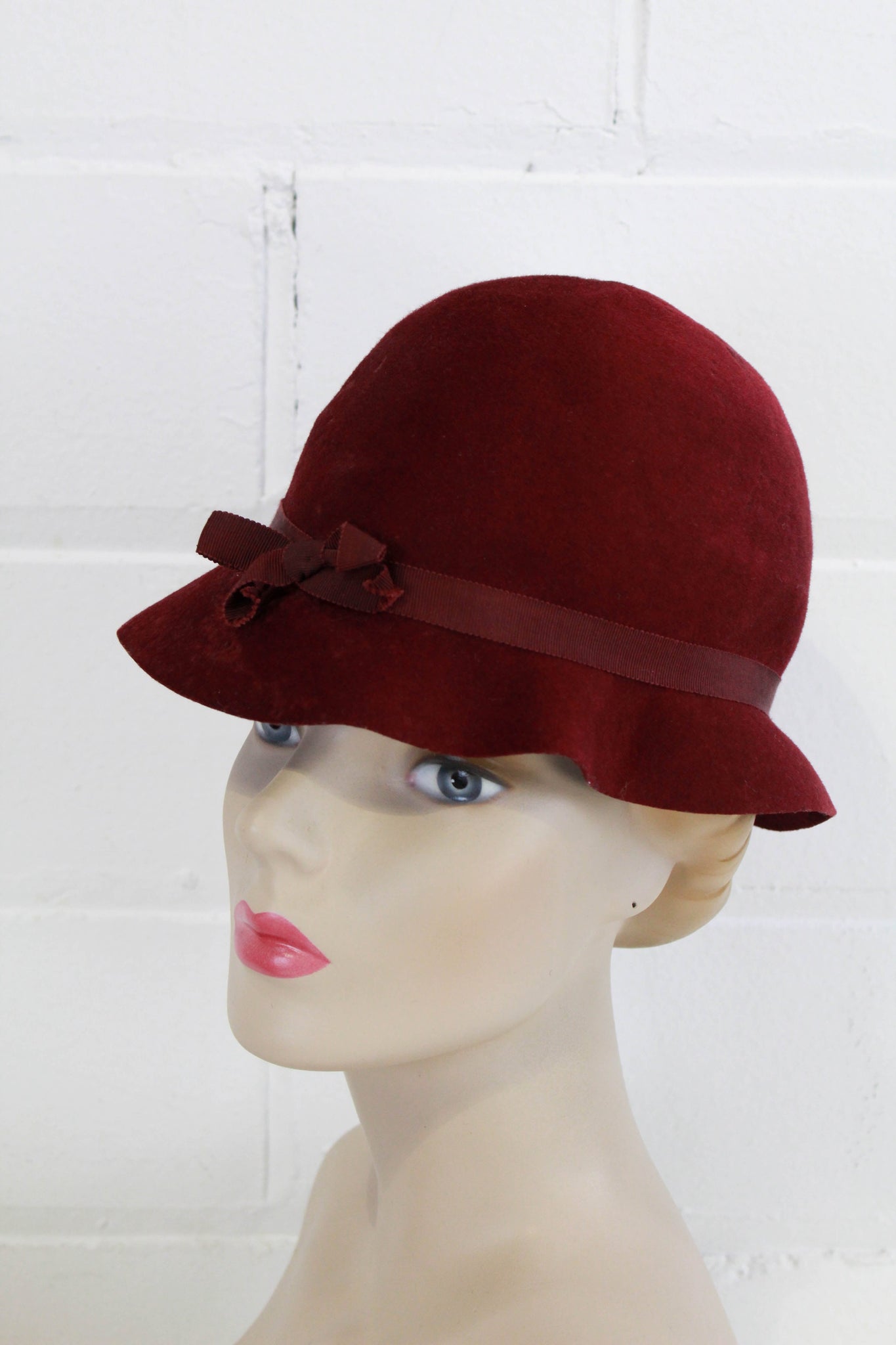 burgundy cloche hat