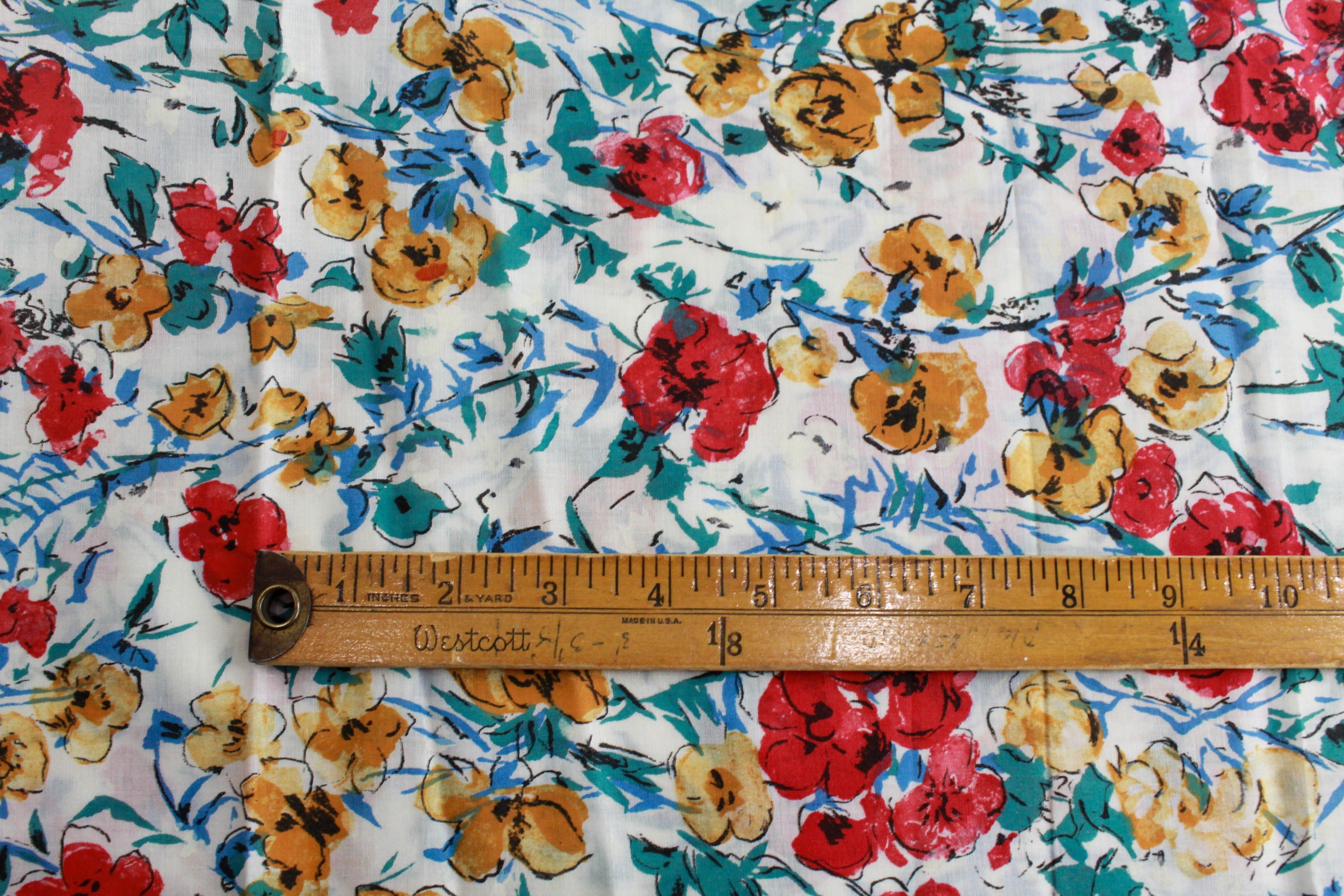 1940s Floral Print Cotton, 4.9 Yards, Vintage Painterly Flower Print