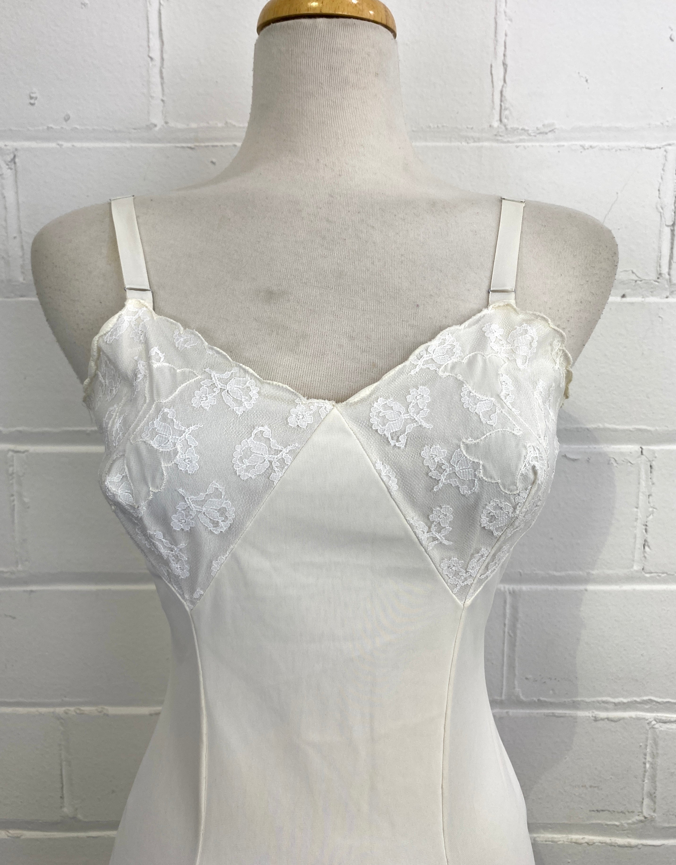 Vintage 1950s White Nylon Slip, Small