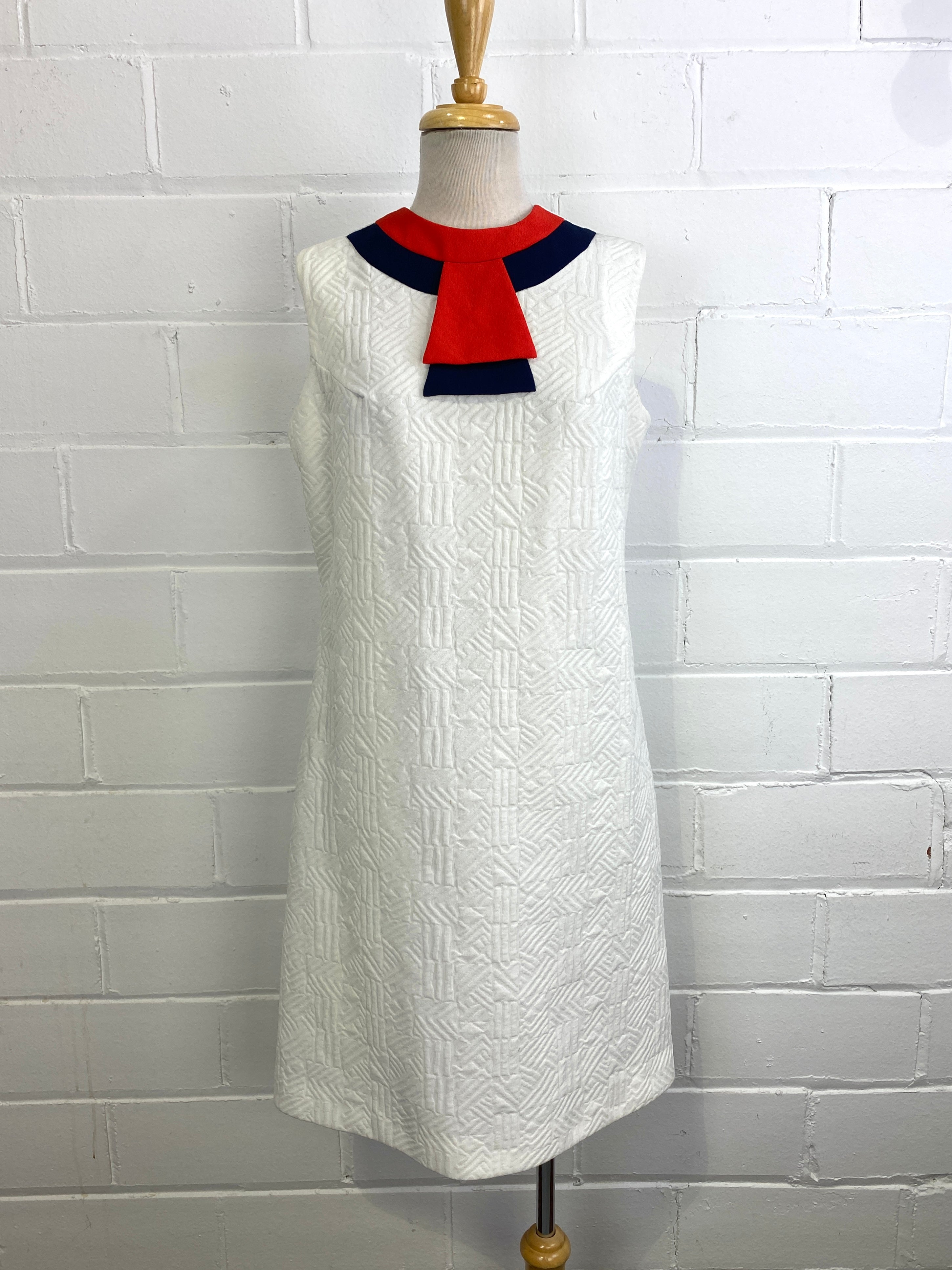 Vintage 1960s/ 70s White Mod Shift Dress with Red & Blue Collar, Large