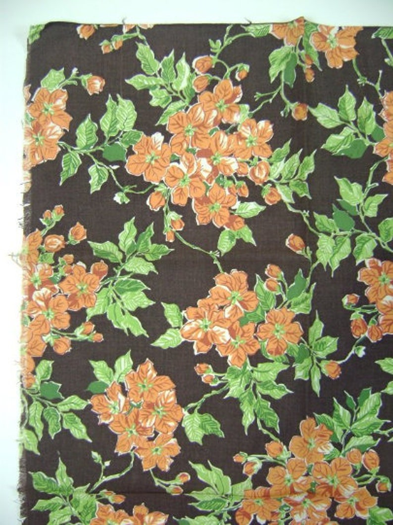 Vintage 1940s Brown & Orange Floral Cotton Feedsack Fabric, 36x43