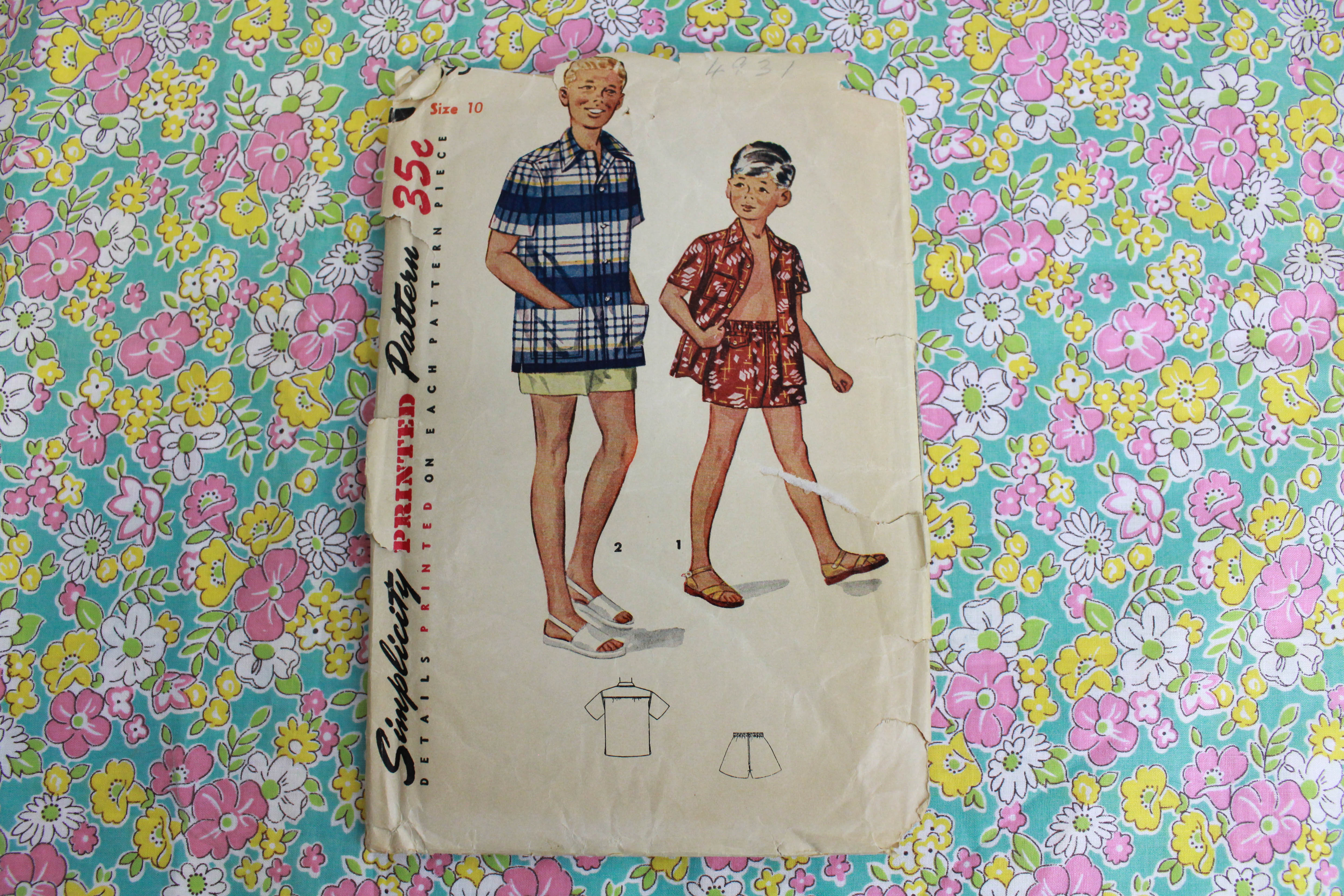 1940s/50s Boys Swim Shorts and Beach Shirt Sewing Pattern Simplicity 4695, Complete, Chest 28