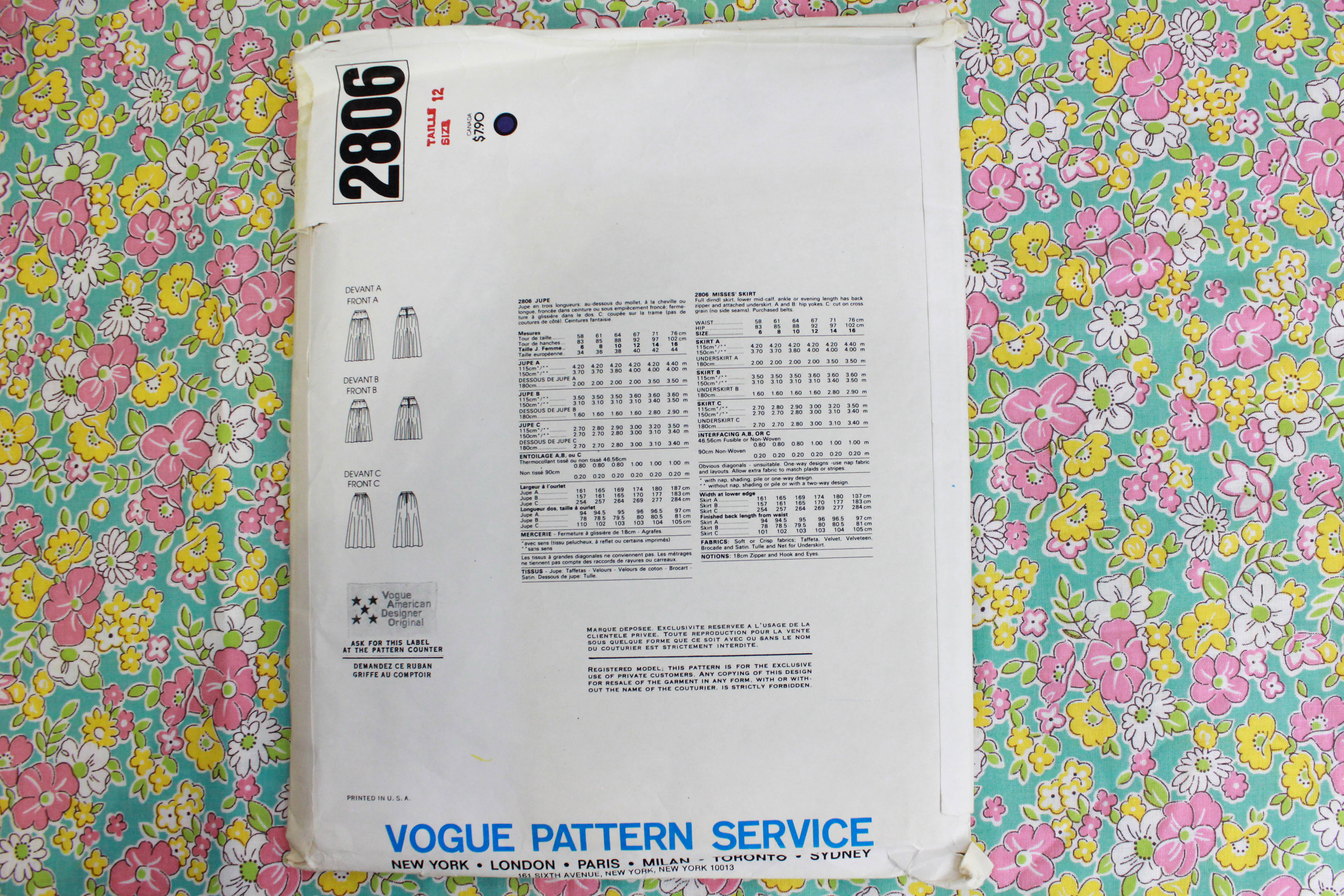 1980s Womens Skirt Sewing Pattern Vogue American Designer 2806 Oscar de la Renta, Waist 26