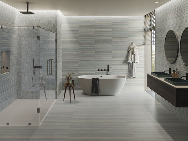 Bathroom with wood look Porcelain Tile in Miami