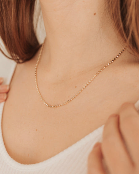 Asher Necklace– Falling for dainty