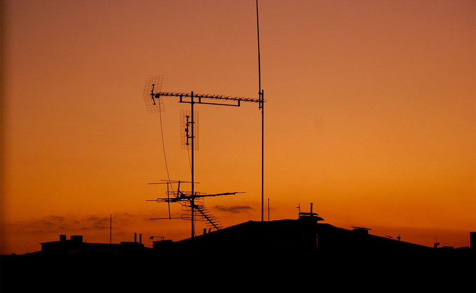 Outside antenna