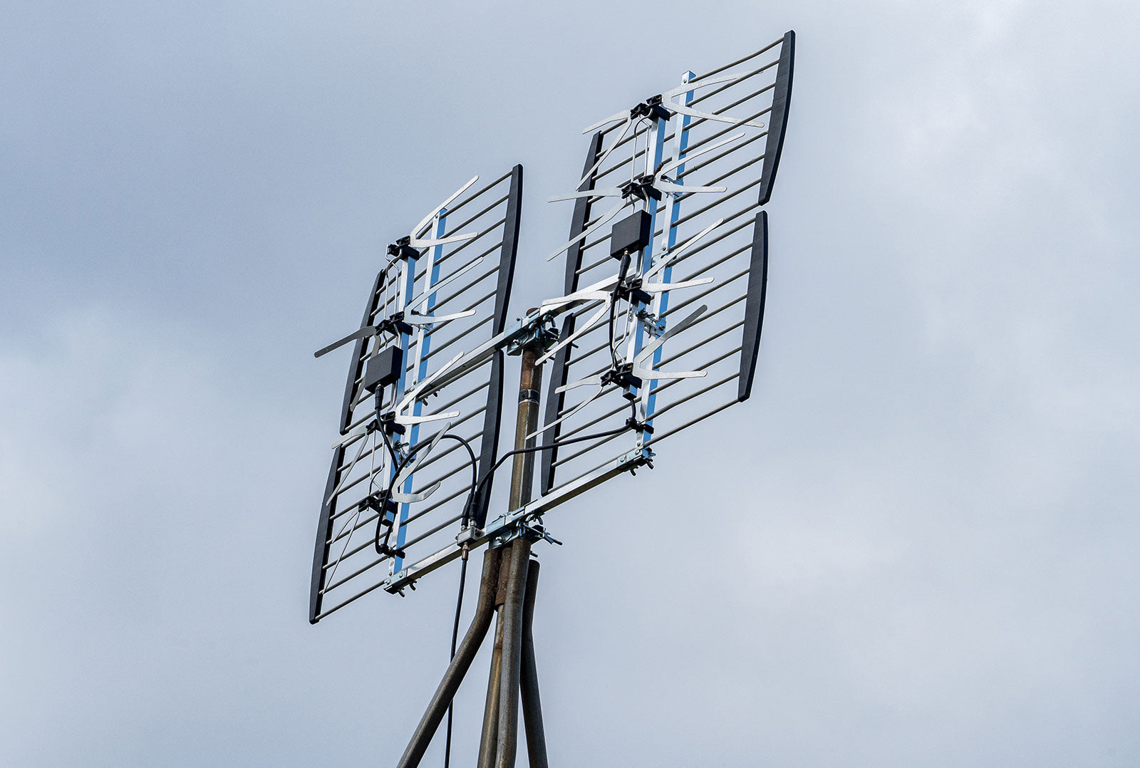 Outdoor TV Antenna