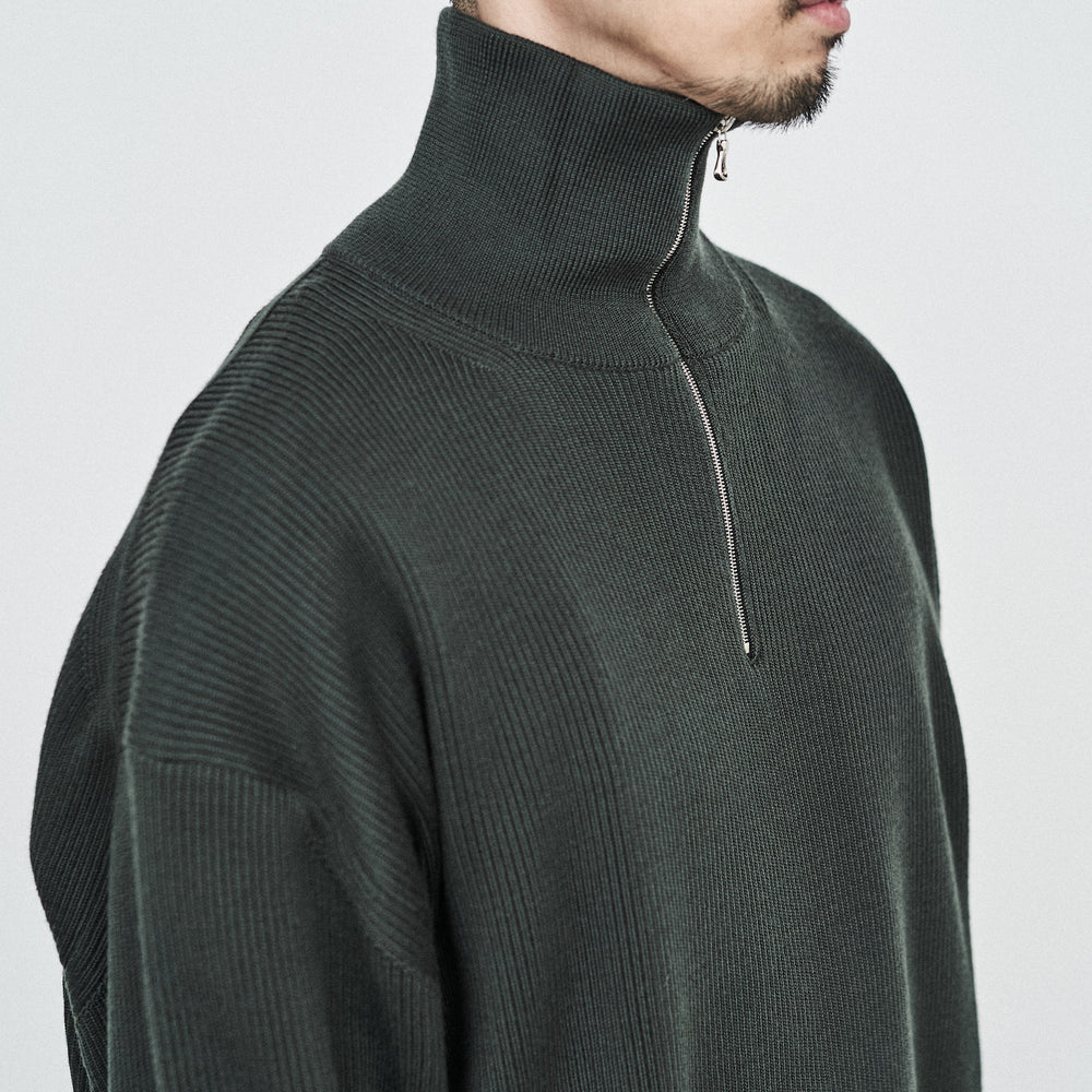 送料無料（北海道・沖縄県除く！） High Density High Neck Zip Knit