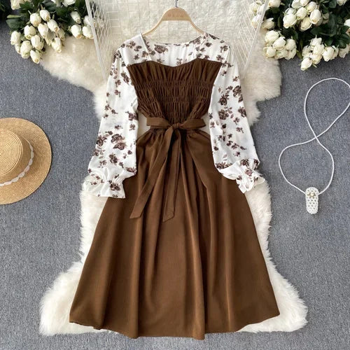 Women's Floral Lantern Sleeve A-line Lace-up Dress - Image 14