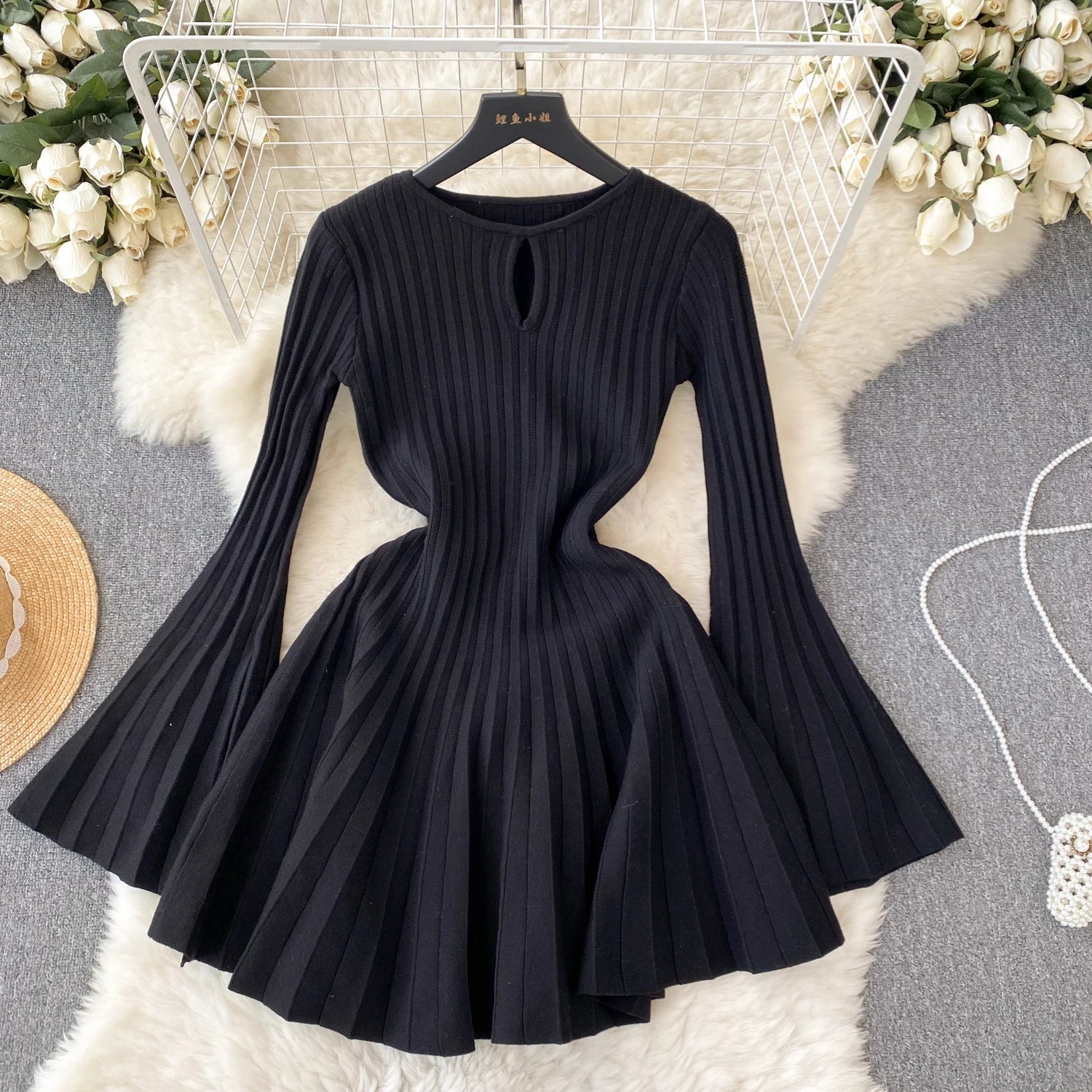 Chic O Neck Knit Bodycon Dress: Versatile Solid Color Style - Image 3