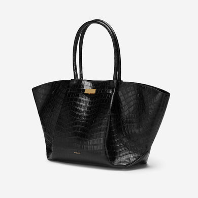 New Look shoulder bag with zip detail in black