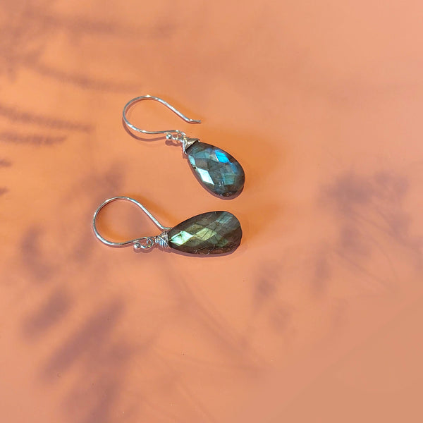 Boucles d'oreilles Pegel pierre gemme labradorite en argent sterling