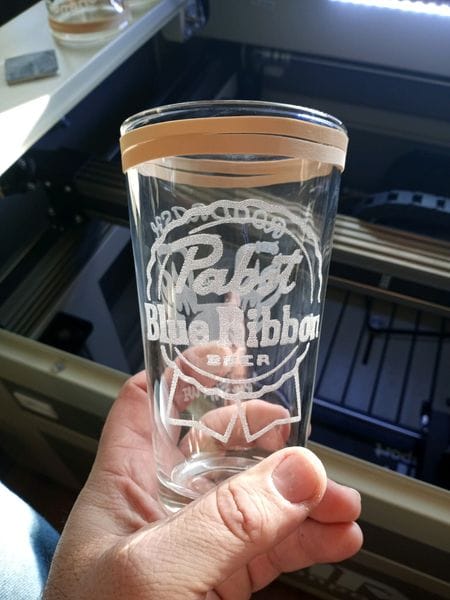 laser engraved glass with monport 130w built-in chiller co2 laser.jpg__PID:47b012ac-55bd-4291-990c-cbd8c8c61e8d