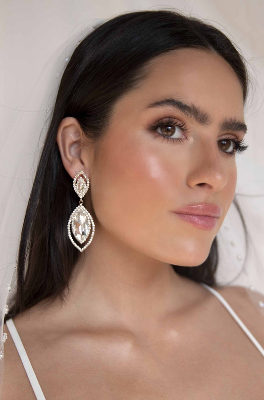 Barely There Chain and Crystal Dangle Earrings – Ettika