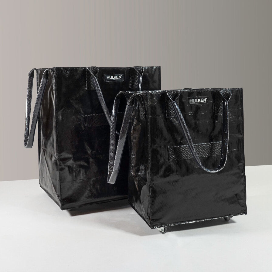 Black bag on wheels- Hulken bag