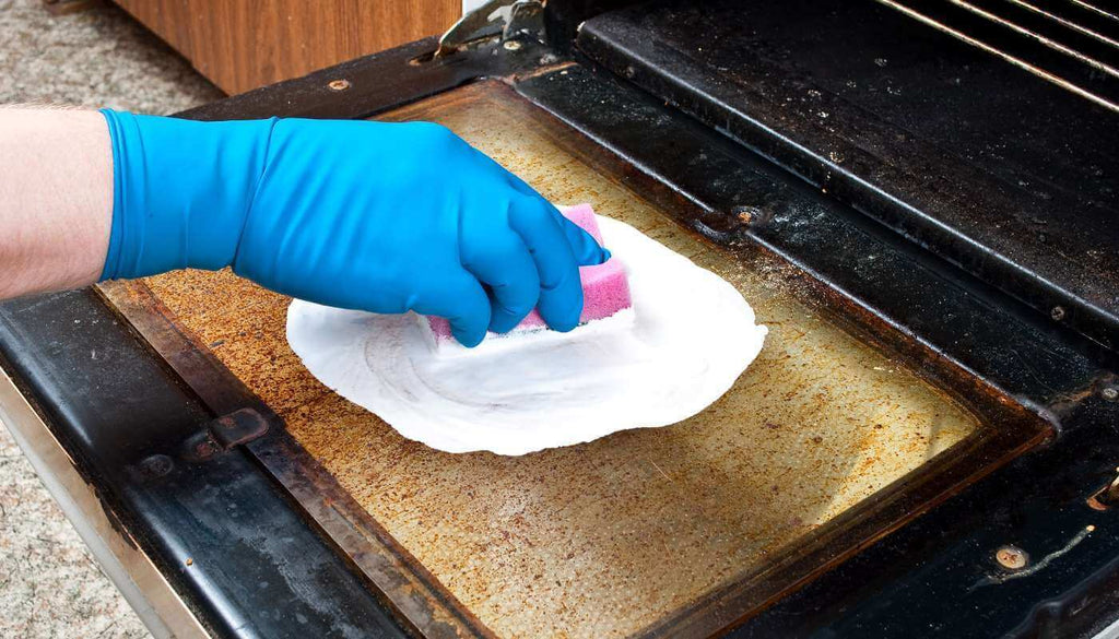 Spring cleaning - kitchen oven