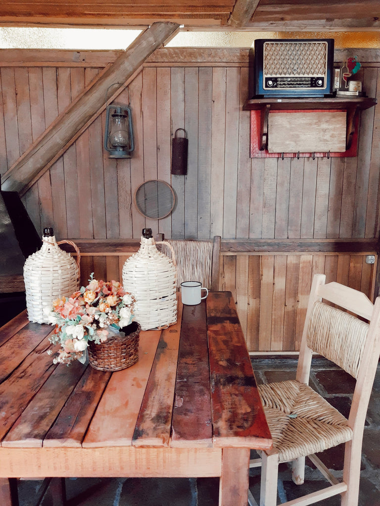 rustic farmhouse style table