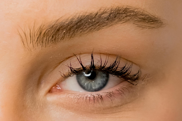 eyebrow tinting and eyelash tinting at pure spa uk