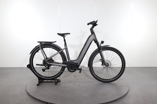 Cube Kathmandu Hybrid Pro image