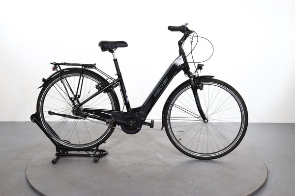 Riverside 520 E : le nouveau vélo électrique de Décathlon promet 100 km  d'autonomie, et toujours un petit prix