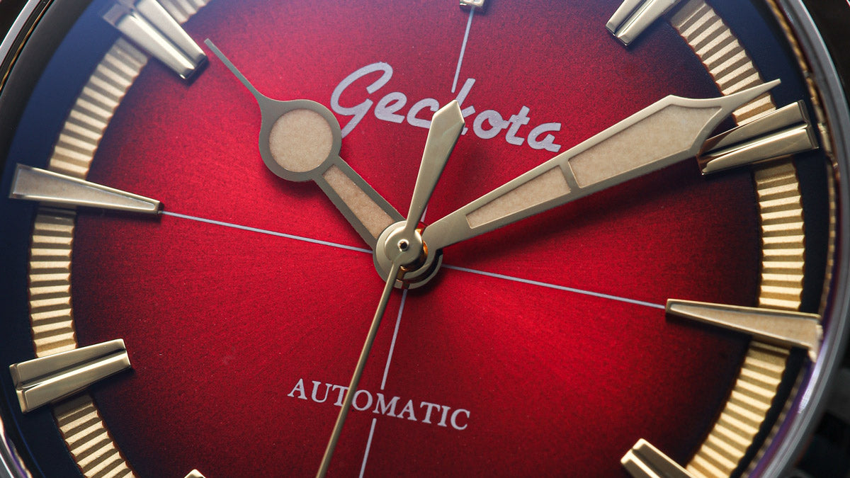 The Geckota G-01 Arctic Edition in Red