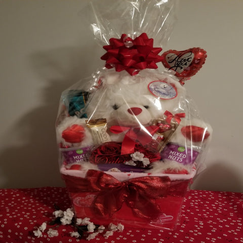 LOVELY FABRICS GIFT BASKETS – Sweetovendelights