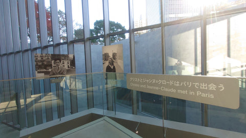 クリストとジャンヌ=クロードとは？日本で見れる「包まれた凱旋門」から見えてきた作品の意味