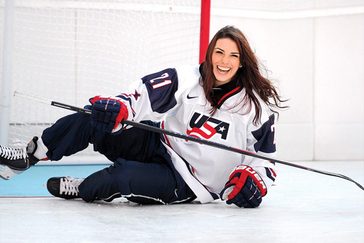 Who is Hilary Knight's Partner? The Ice Hockey Player's Love Interest -  OtakuKart