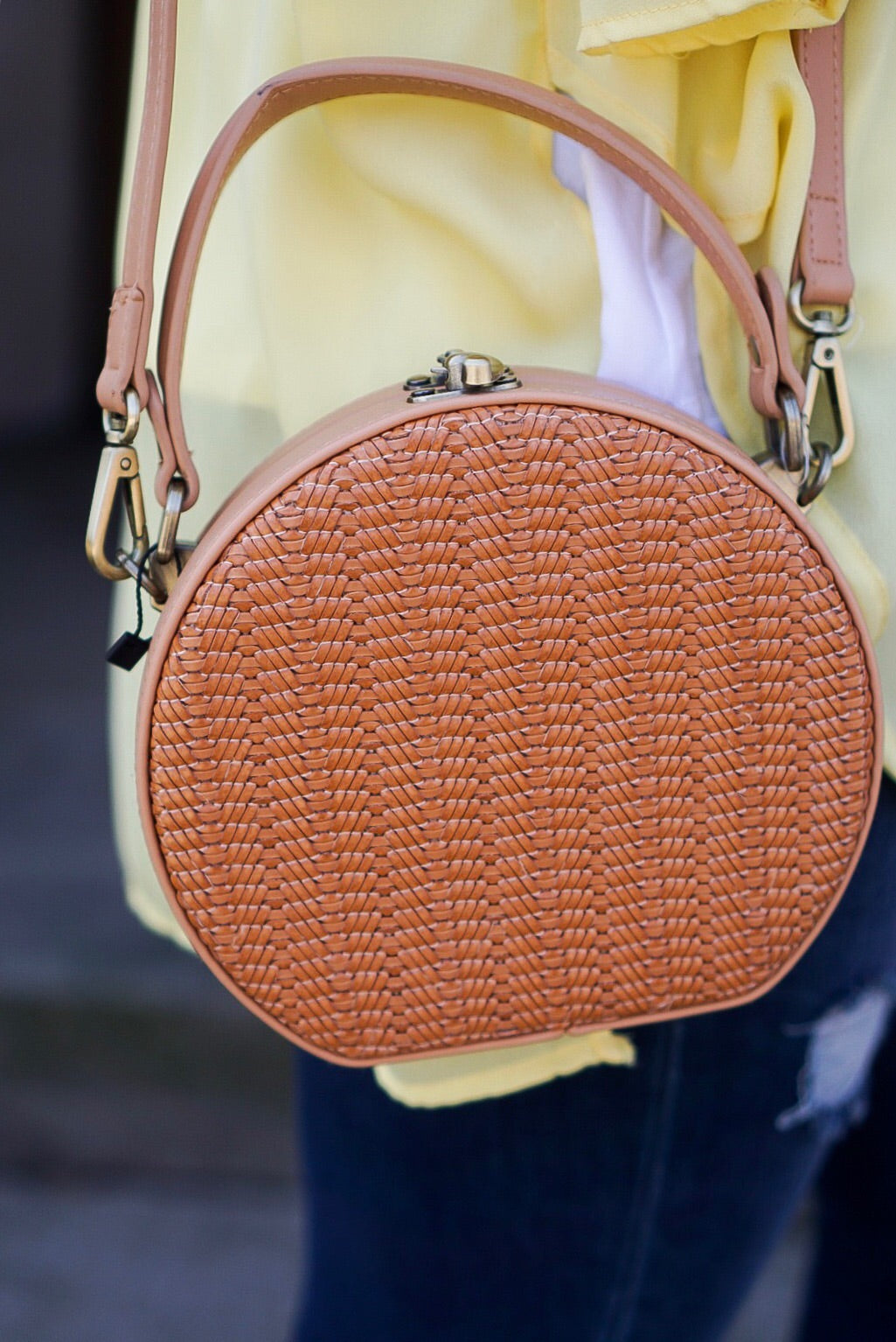 woven round crossbody bag