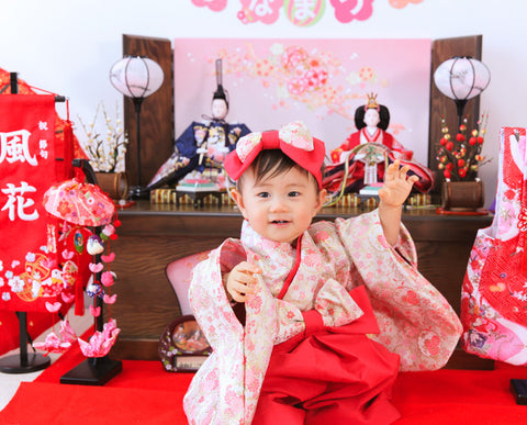 雛祭りでお祝いした雛人形