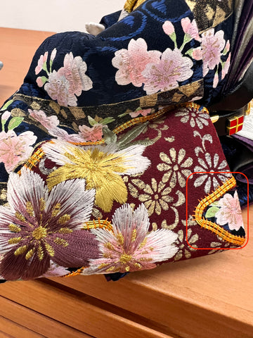 金駒刺繍の雛人形