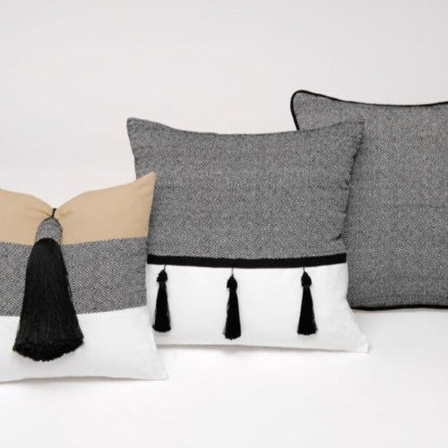 Grey & White Hand Woven Pillow With Fringe - H U N T E D F O X