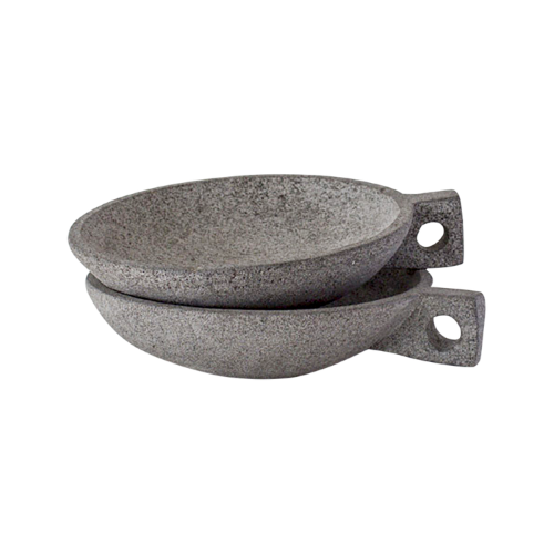 https://cdn.shopify.com/s/files/1/0592/1869/0248/products/the-nopo-mexico-nativa-living-conkal-stone-casserole-01_500x500.png?v=1646918560