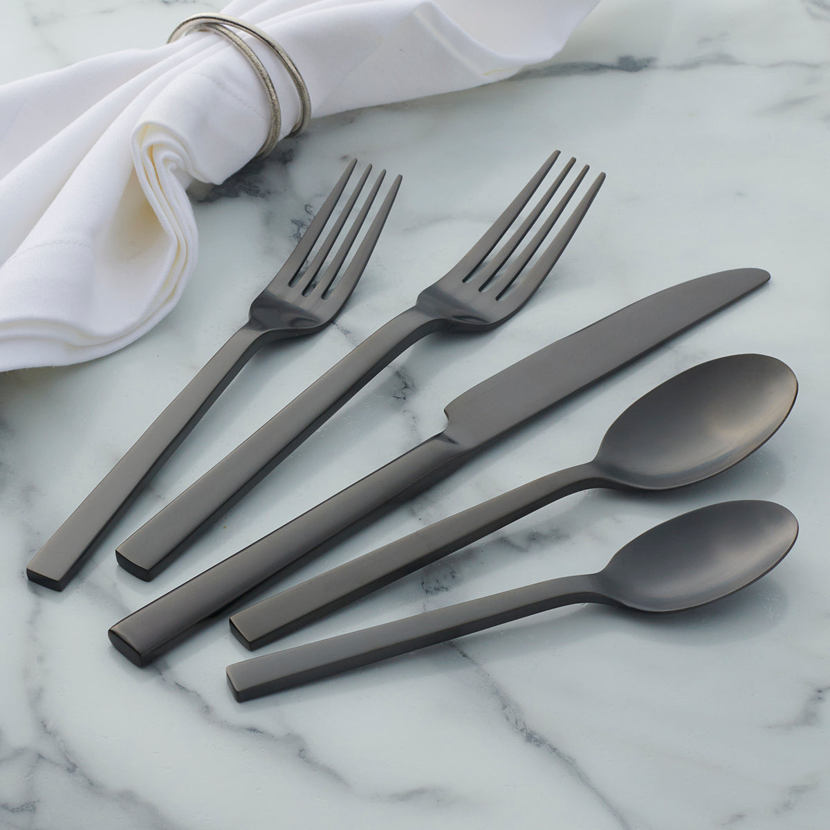 Nottingham 20 Piece Flatware Set – Oneida