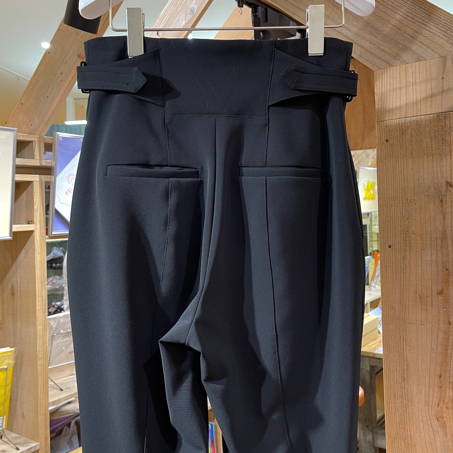 Pintucked trousers-smooth / black / パンツ | シープ / SHEEP