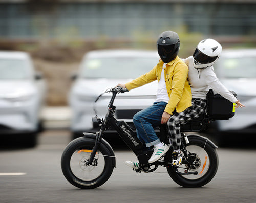 roll-road-emma-3.0-moped-style-ebike19.jpg__PID:4f97f65b-00e3-4a4f-a36f-3330bfea0475