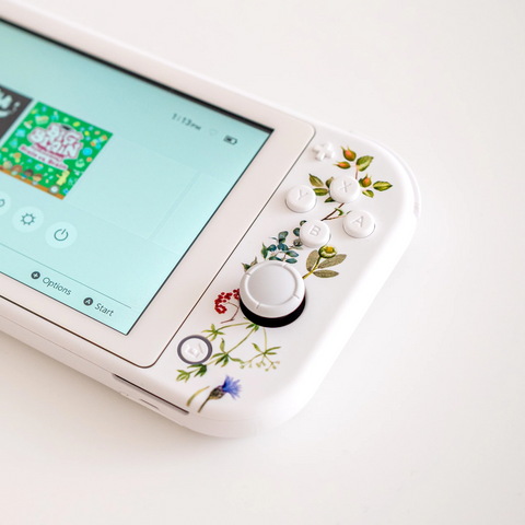 Nintendo Switch Lite con estampado floral