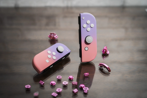 Pastel Joy-Cons in Pink and Purple Colors.