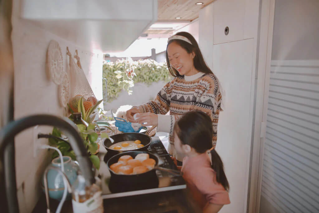 amzchef_induction_cooktop_stove.jpg__PID:964745ff-0730-4552-b690-9039e4933057