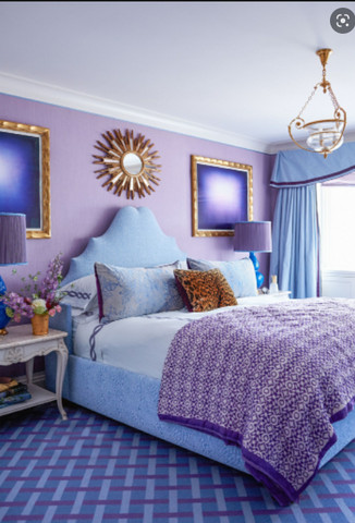 Chambre bohème chic violette