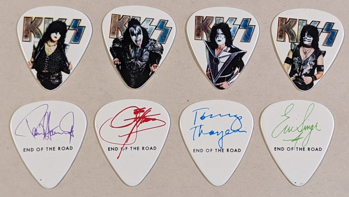 KISS 2022 End of the Road JAPAN Tour INDIVIDUAL PICTURES Guitar