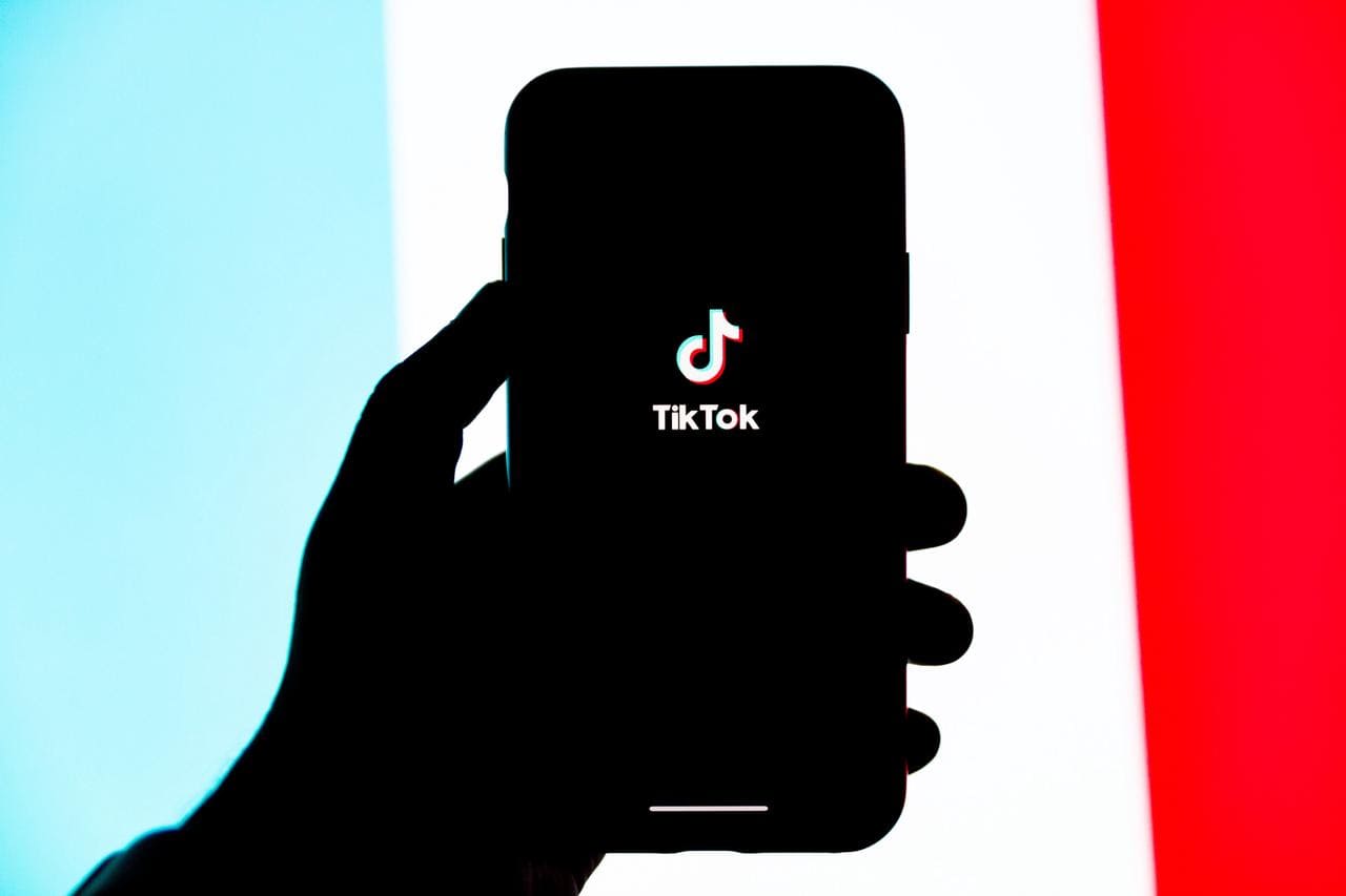 Cons of Using TikTok for Fitness