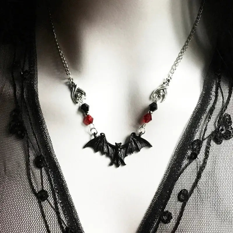 Lovemi - Black Bat Necklace Gothic Jewelry Halloween Theme