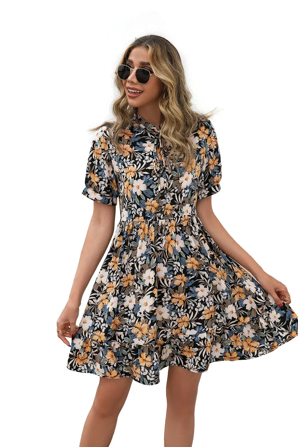Lovemi - Petite robe florale à manches courtes et col montant